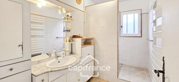 Maison à vendre 5 pièces Sollies Pont (83)