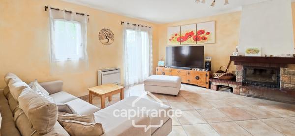 Maison à vendre 5 pièces Sollies Pont (83)