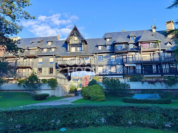 Appartement DEAUVILLE - VUE PORT