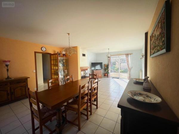 Maison à vendre à Saint-Philbert-de-Grand-Lieu en Loire-Atlantique (44310), ref : 44039-1784