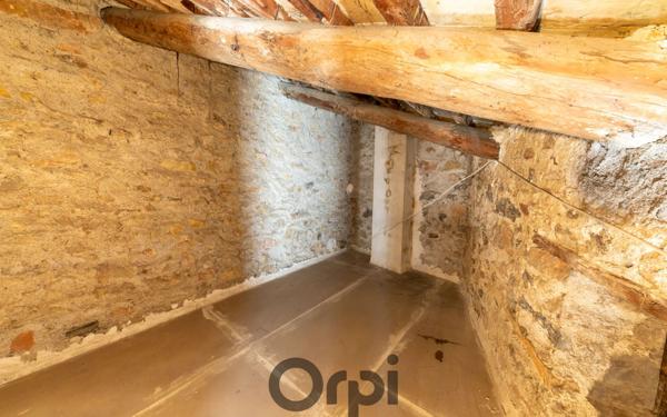 Maison à vendre    7 pièces •  Tuchan