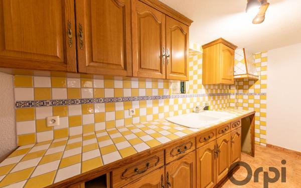 Maison à vendre    7 pièces •  Tuchan