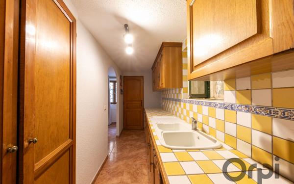 Maison à vendre    7 pièces •  Tuchan