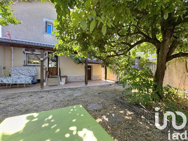Maison à vendre 5 pièces 115 m² Angoulême