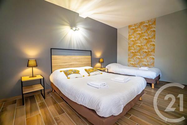 Maison à vendre  30 pièces - 1726,95 m 2   MEZIDON VALLEE D AUGE  - 14