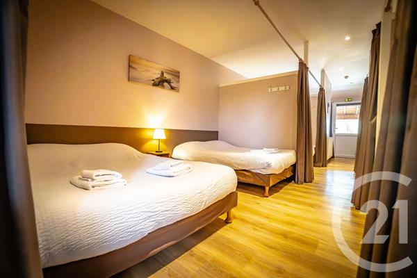 Maison à vendre  30 pièces - 1726,95 m 2   MEZIDON VALLEE D AUGE  - 14