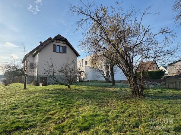 3%COM Jolie maison avec jardin 8 ares  Schnersheim (67370)
