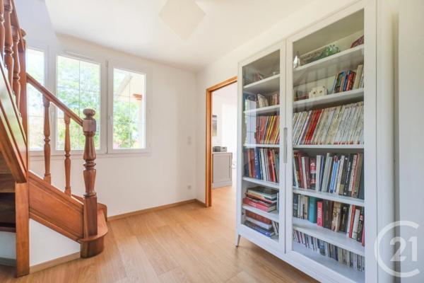 Maison à vendre  5 pièces - 145,99 m 2   BARNEVILLE CARTERET  - 50