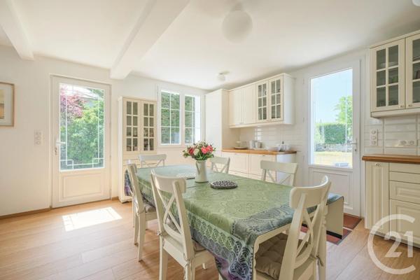 Maison à vendre  5 pièces - 145,99 m 2   BARNEVILLE CARTERET  - 50