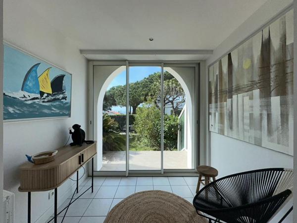 Appartement  3 pièce(s) 69 m2 vue mer