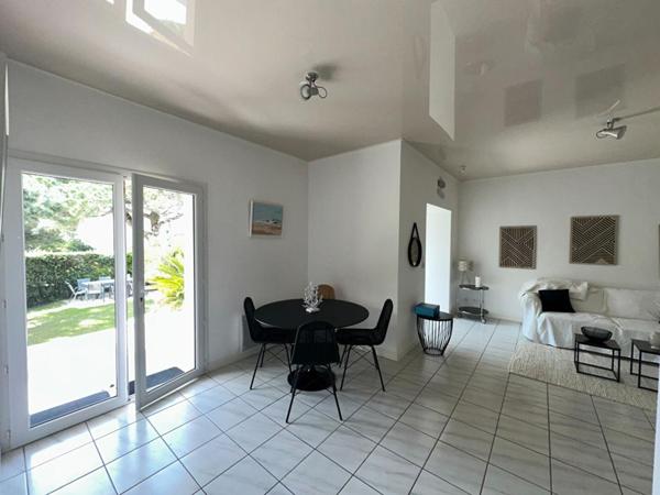 Appartement  3 pièce(s) 69 m2 vue mer