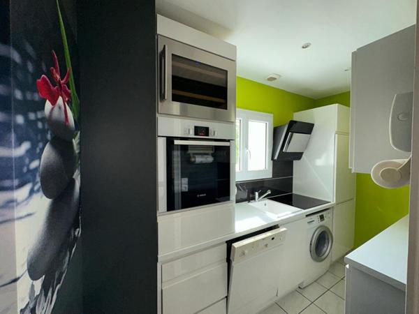 Appartement  3 pièce(s) 69 m2 vue mer