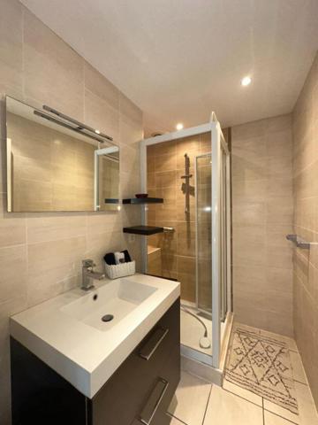 Appartement  3 pièce(s) 69 m2 vue mer