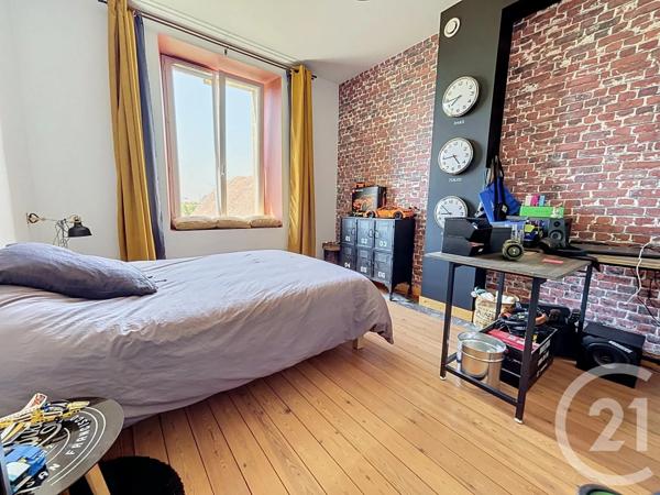 Maison à vendre  7 pièces - 146 m 2   ARGENTAN  - 61