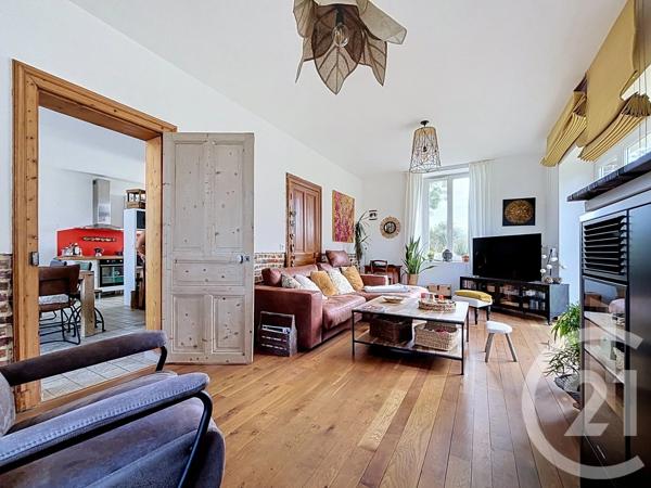 Maison à vendre  7 pièces - 146 m 2   ARGENTAN  - 61