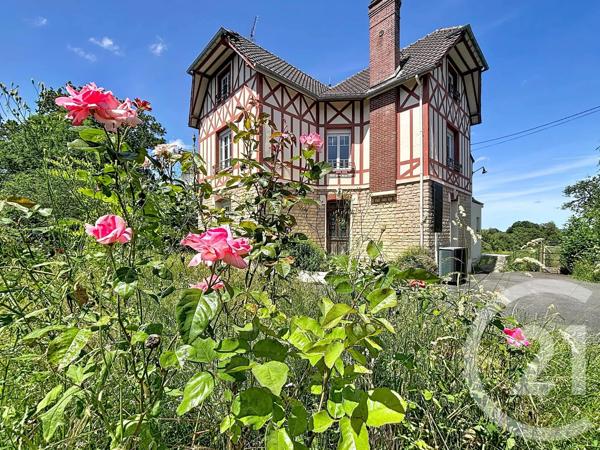 Maison à vendre  7 pièces - 146 m 2   ARGENTAN  - 61