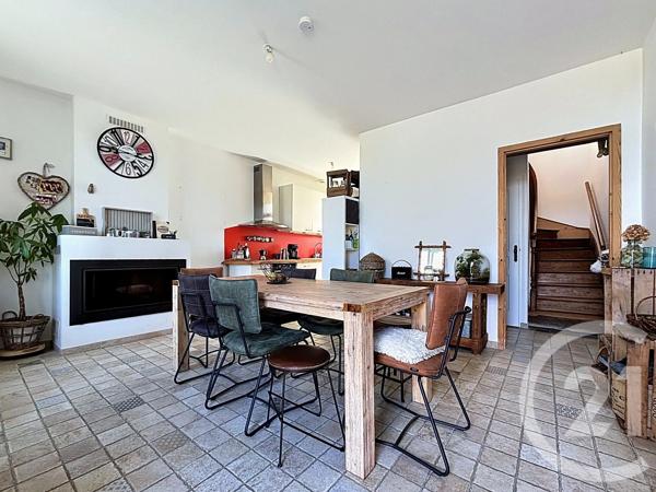 Maison à vendre  7 pièces - 146 m 2   ARGENTAN  - 61