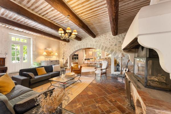Vente Propriété de luxe Montpellier 35 Pièces 1648 m²