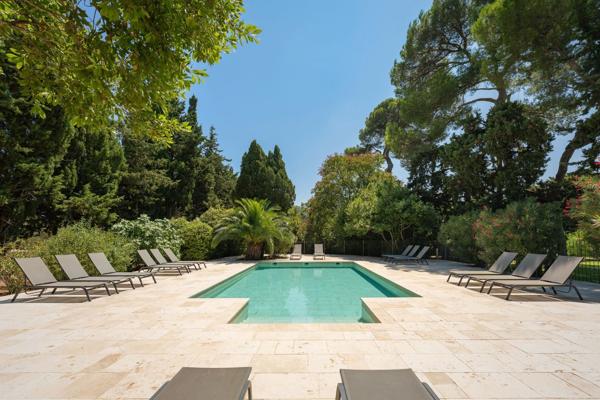 Vente Propriété de luxe Montpellier 35 Pièces 1648 m²