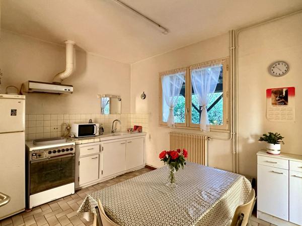 MERIGNAC-BORDEAUX CAUDERAN - Maison 115m² et garage sur parcelle de 900m²