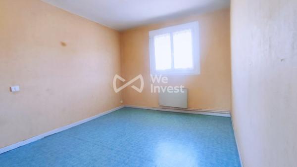 Villa plain-pied T4 + 2 garages + terrains