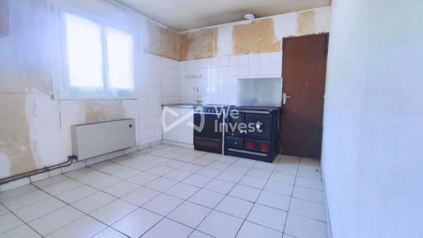 Villa plain-pied T4 + 2 garages + terrains