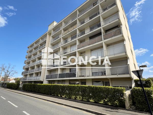 Location Studio meublé 20.4 m² - Bordeaux Cauderan 33200
