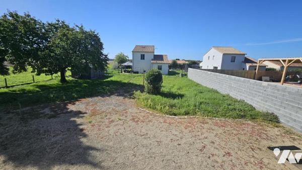 A vendre à VIVONNE (86370), Une maison de 97m² sur un terrain de 951m²
