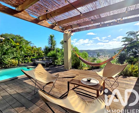 Location maison 5 pièces 190 m² Saint-Paul