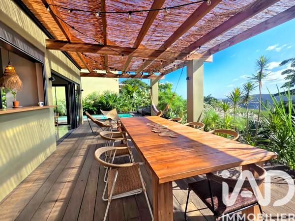 Location maison 5 pièces 190 m² Saint-Paul