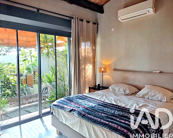 Location maison 5 pièces 190 m² Saint-Paul