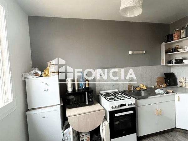 Location Studio 37.5 m² - 3 A RUE MERRHEIM Saint Etienne 42100