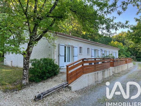 Immeuble à vendre 440 m² Dirac