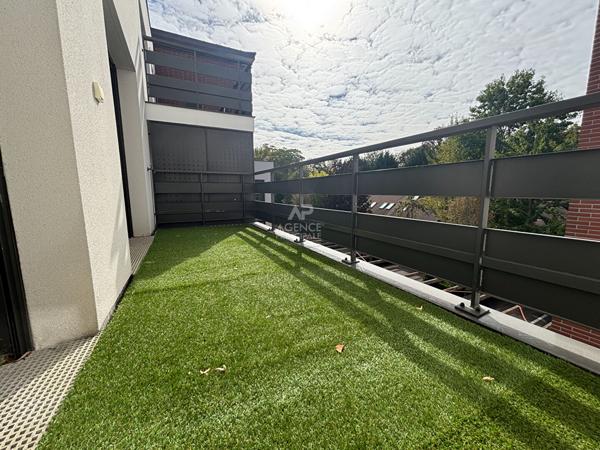 Appartement Pontoise 2 pièce(s) 45 m2 220 000 € **  - Référence  11318