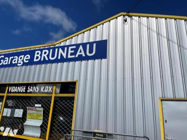 TERRAIN / GARAGE, PORT-LOUIS