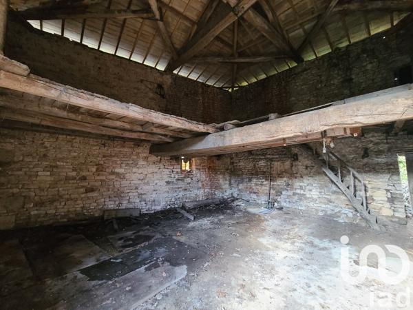 Maison 3 pièces de 148 m² à Chey (79120)