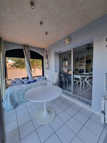 Saint-Pierre-la-mer (11560) Appartement T3 de 30 m2 avec Parking 11560 Saint Pierre La Mer