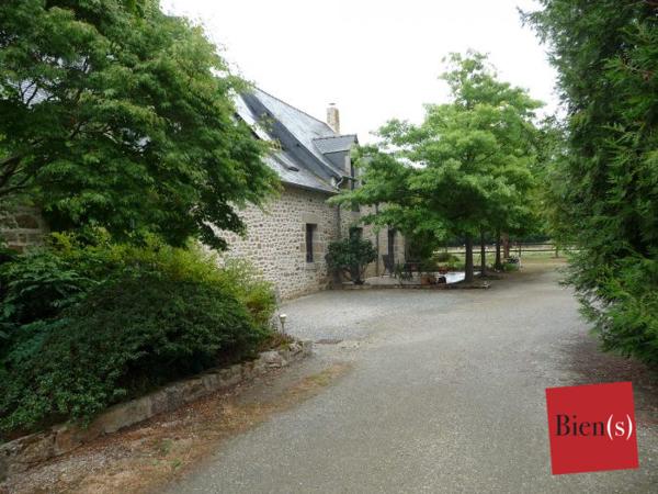 Maison ancienne Évron