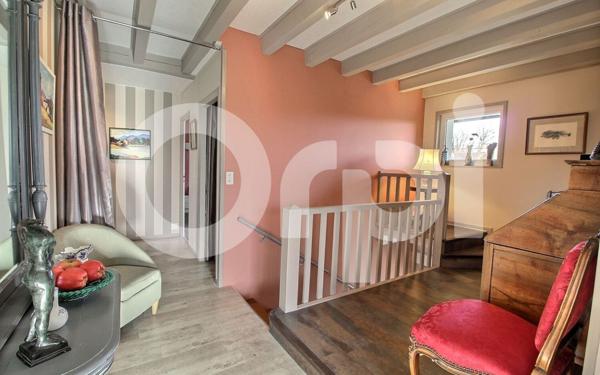 Maison à vendre    6 pièces • 186 m2 Messery