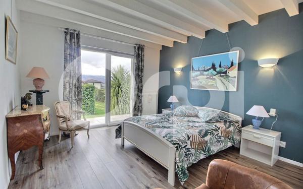 Maison à vendre    6 pièces • 186 m2 Messery