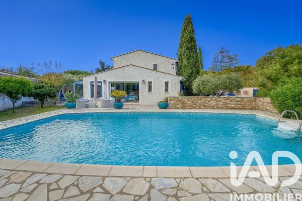 Maison à vendre 6 pièces 140 m² Puget-sur-Argens