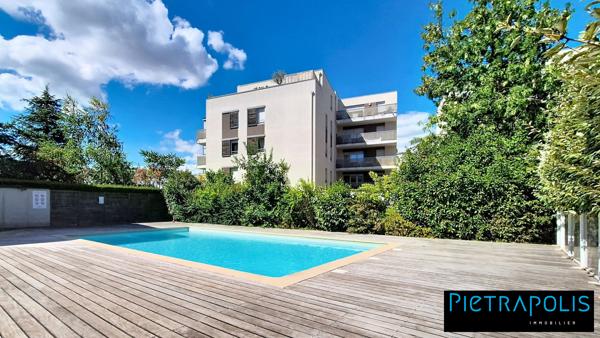 Local commercial PMR de 45m² - Coeur Tassin Le Phare - Sans travaux - Garage en SUS