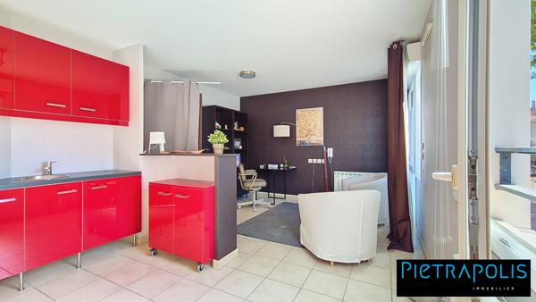 Local commercial PMR de 45m² - Coeur Tassin Le Phare - Sans travaux - Garage en SUS
