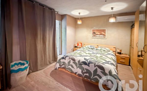 Maison à vendre    6 pièces •  Bollène