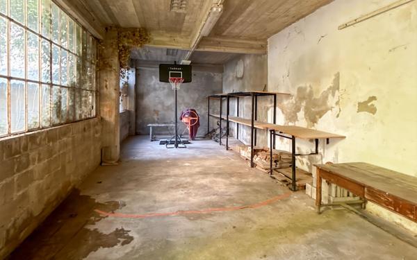 Maison à vendre    6 pièces •  Bollène