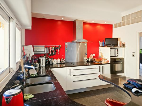 Maison 204 m² rénovée, au calme, proche centre