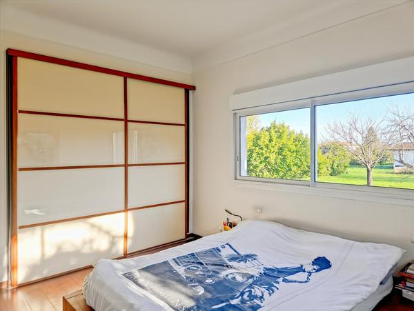 Maison 204 m² rénovée, au calme, proche centre