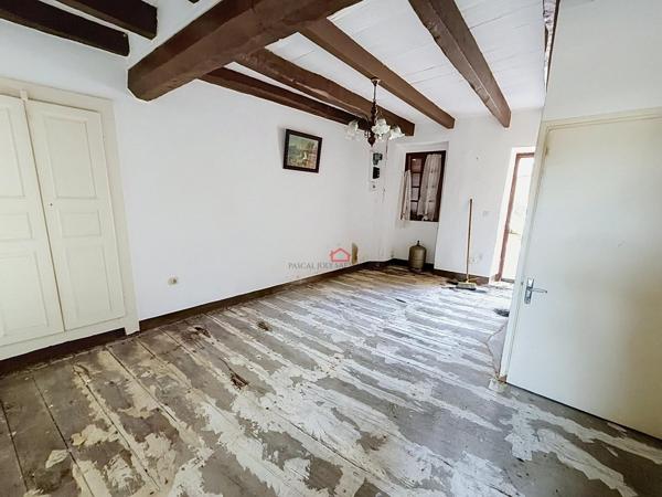 Maison de village en pierre à rénover- Bastelica
