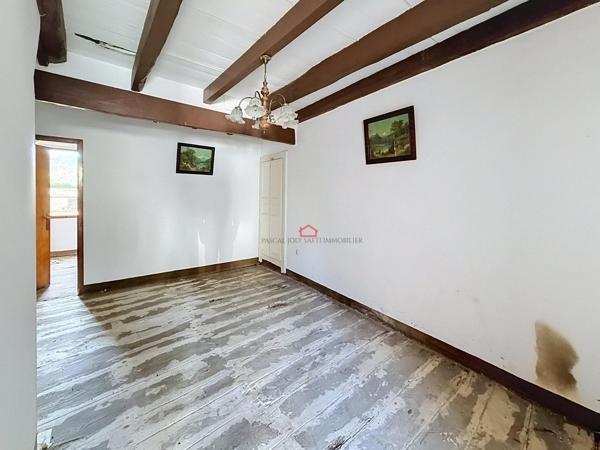 Maison de village en pierre à rénover- Bastelica