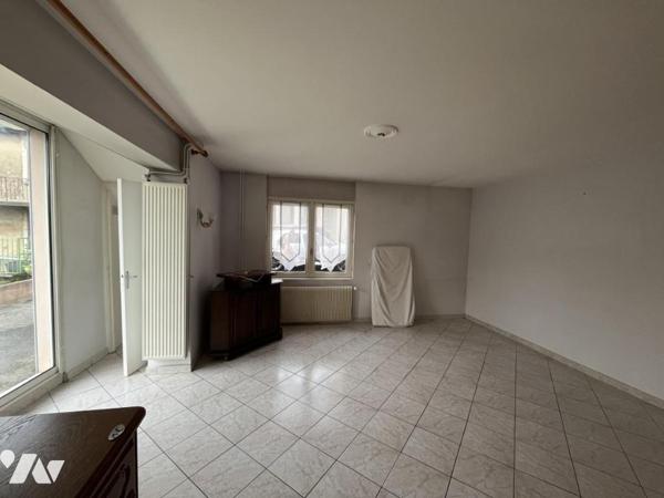 MAISON AVEC DEUX APPARTEMENTS